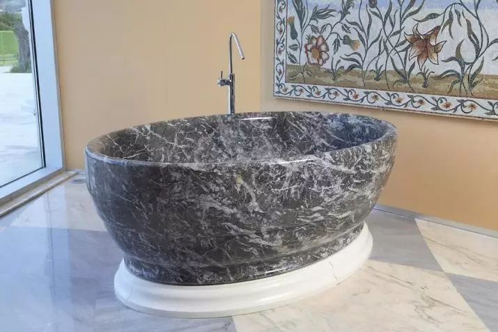 混合大理石浴：大理石浴缸的優點和缺點。角浴由鑄造人造大理石和其他型號製成。顧客評論 10263_92