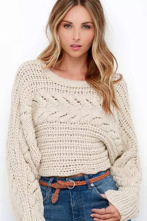 Cropped Sweater (129 foto): Apa yang harus dipakai dengan lengan panjang, hitam, model 2021 1026_84