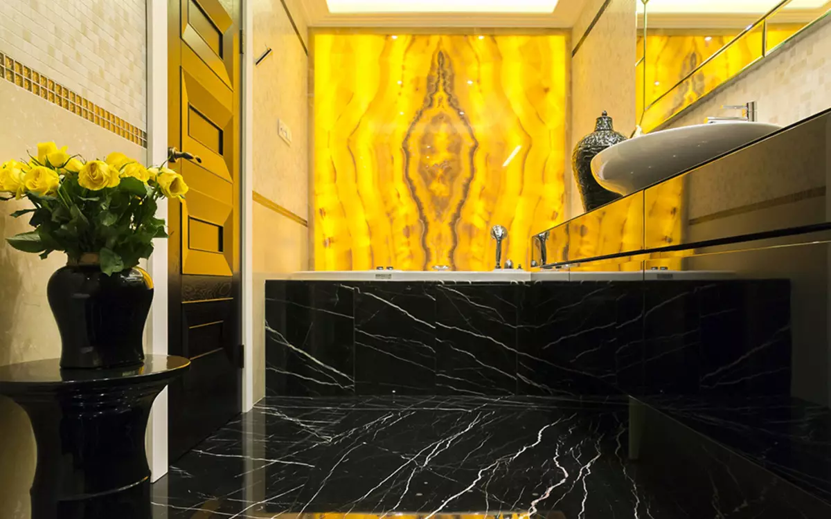 Kollane vannituba (60 fotot): kollased keraamilised plaadid vannitoa disainis ja muudes viimistlusmaterjalides 10280_37
