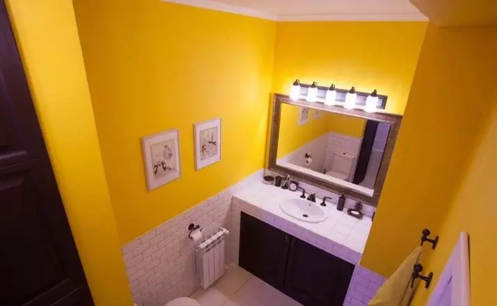 Kollane vannituba (60 fotot): kollased keraamilised plaadid vannitoa disainis ja muudes viimistlusmaterjalides 10280_46
