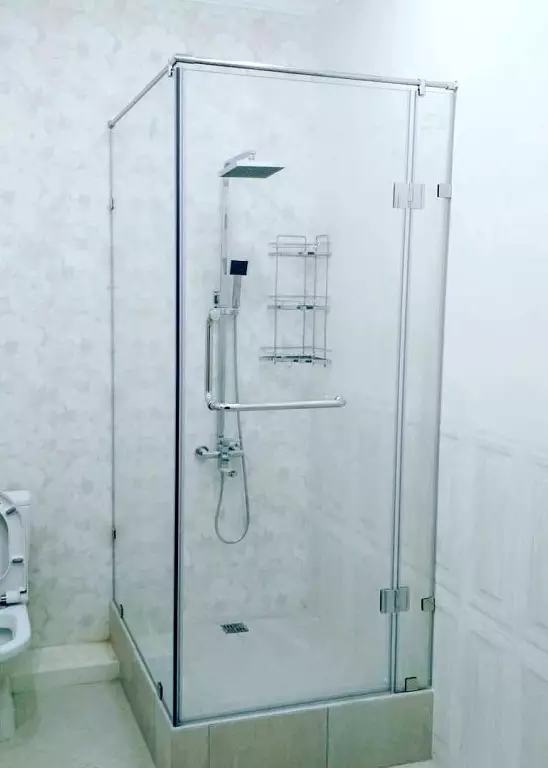 בקתות מקלחת מרובע: 80x80, 90x90, 100x100 ס