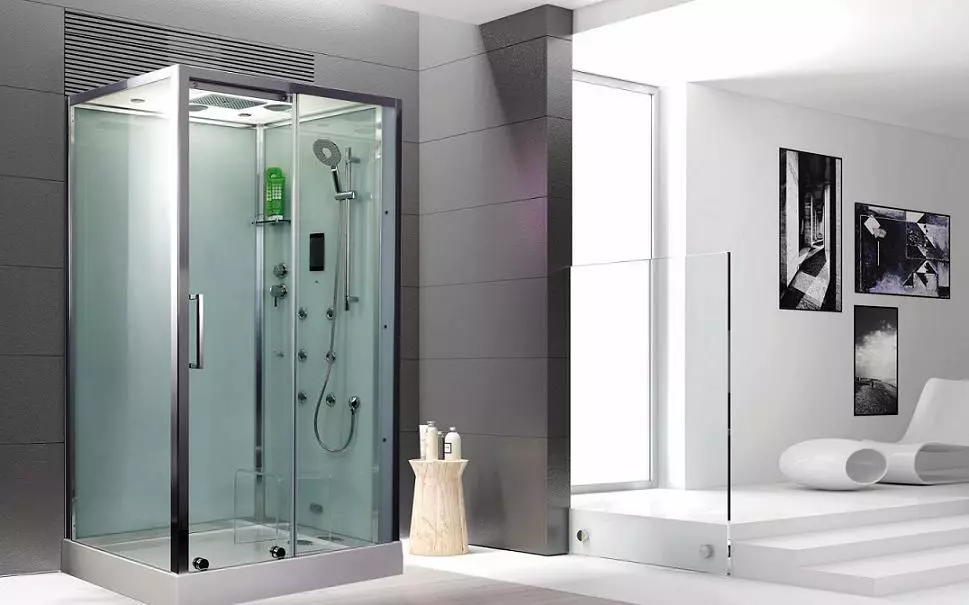 Glass shower cabins (87 mga larawan): Mga uri ng salamin. Mga modelo na may papag, angular at parisukat na 90x90 cm na may mga pader ng salamin, iba pa 10333_25