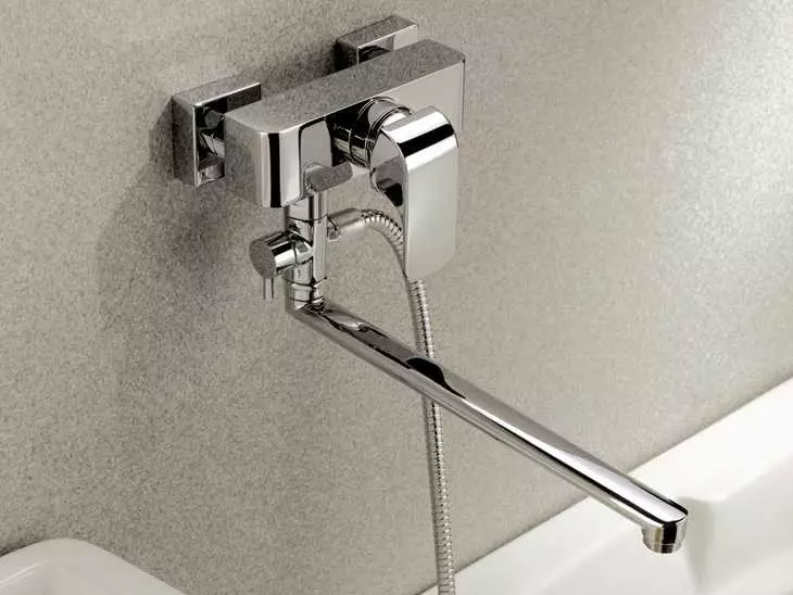 Malaxoare de baie: Opțiuni cu duș, bronz și alamă, modele termostatice, Hansgrohe și alte mărci 10344_27