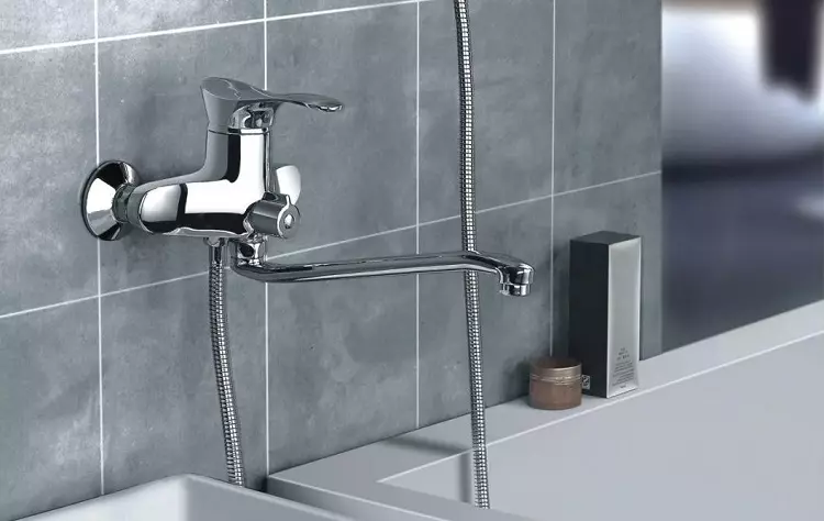 Misturadores de banho: Opções com chuveiro, bronze e latão, modelos termostáticos, Hansgrohe e outras marcas 10344_8