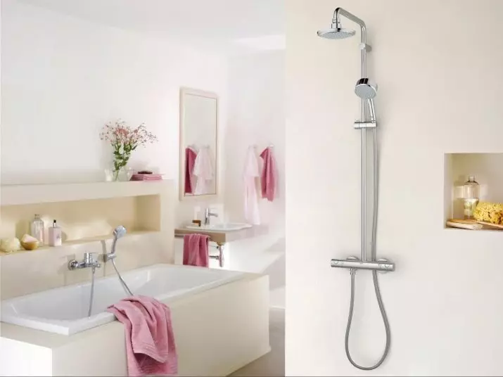 Maišytuvai su dušu vonios (80 nuotraukų): kaip pasirinkti? Rusijos dušo kranai, iš Vokietijos ir kitų šalių, dvivietis kambarys ir vienas menas, savininko apžvalgos 10380_25