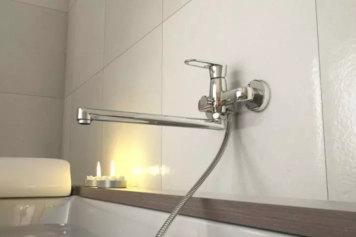 Mixers with a shower for a bath (80 photos): how to choose? Russian shower cranes, from Germany and other countries, double-room and single-art, owner reviews 10380_31
