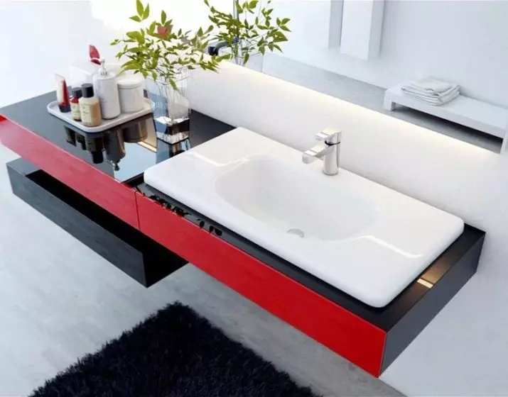 Tabletop v kúpeľni pod umývadlom (67 fotografií): z dlaždíc a mozaikových, akrylových a vlhkosti odolných voči dlaždice a ďalšie možnosti. Optimálna výška tabuľky pod umývadlom 10393_67