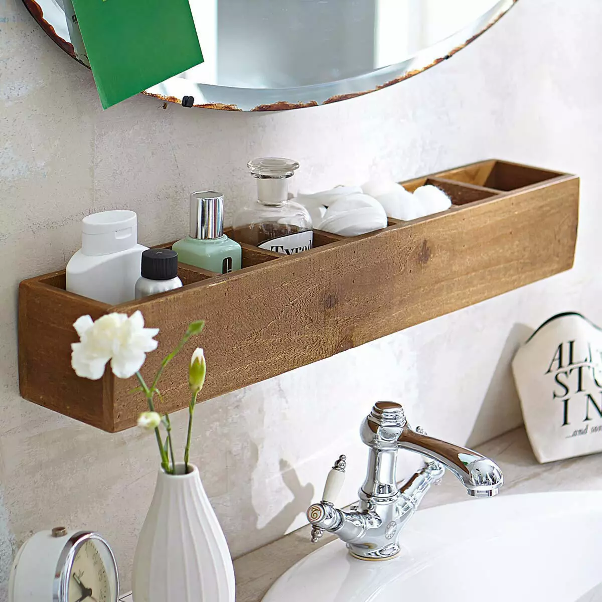 Scaffale in legno per il bagno: ripiani in legno montati in bagno, angolo e lavandino, altre opzioni 10407_3