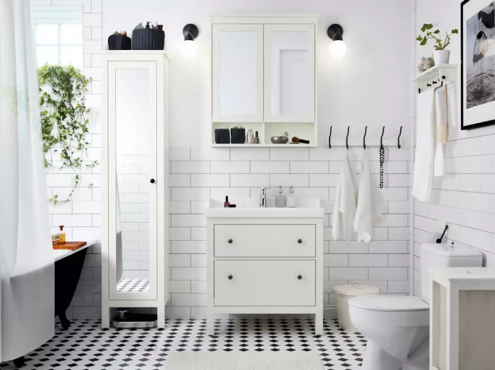 Vloerkaste in die badkamer (67 foto's): Groot laaikas en klein lockers, meubelresensie van Ikea 10412_3