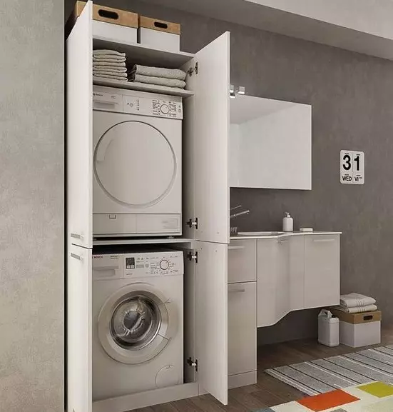 बाथरूममध्ये वॉशिंग मशीन (101 फोटो): आधुनिक आणि इतर शैलींमध्ये वॉशिंग मशीनसह बाथरूमच्या आतील भागात इंटीरियर डिझाइन वैशिष्ट्ये 10413_46