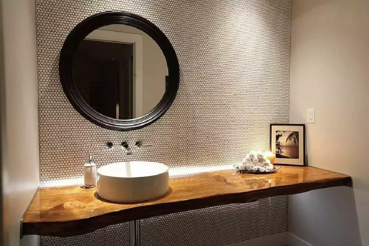 Medinis stalviršis vonios kambaryje: pasirinkimas po kriauklės stalviršiais iš Slaba, masyvo ir kitų medžiagų 10415_3