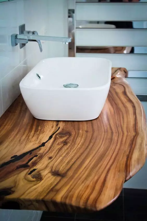 Mặt bàn gỗ trong phòng tắm: Lựa chọn dưới ngọn bàn chìm từ SLABA, mảng và từ các vật liệu khác 10415_33