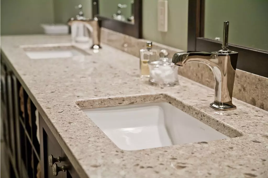 Mark卫生间台面：在浴室中选择白色和其他颜色的大理石成型型号