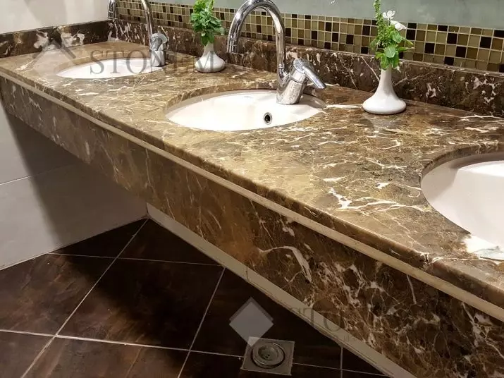 Mark vannas istabas countertops: izvēlieties marmora veidnes baltā un citas krāsas vannas istabā 10423_10