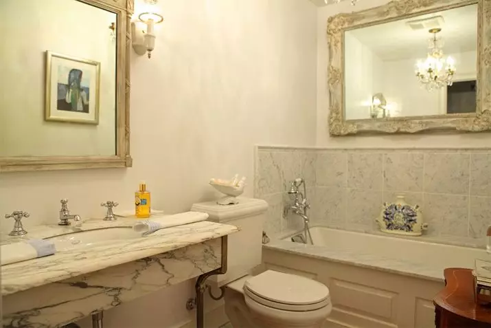 Mark badkamer aanrecht: kies marmeren gevormde modellen van witte en andere kleur in de badkamer 10423_2