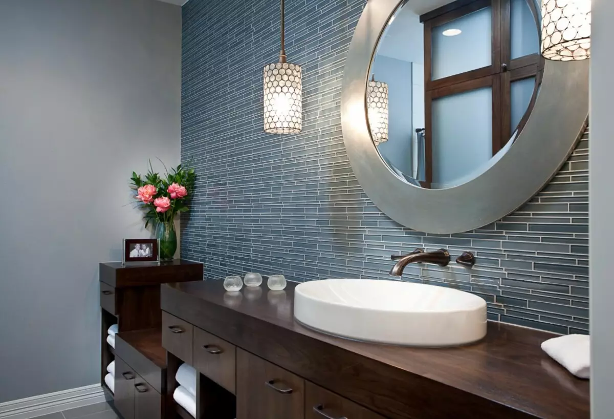 Miroir rond dans la salle de bain: miroirs design dans un cadre en bois, miroirs ronds de couleur noire et autre pour la salle de bain 10427_30