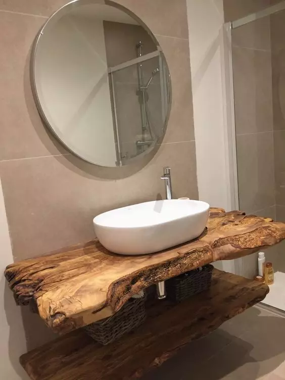 Miroir rond dans la salle de bain: miroirs design dans un cadre en bois, miroirs ronds de couleur noire et autre pour la salle de bain 10427_46