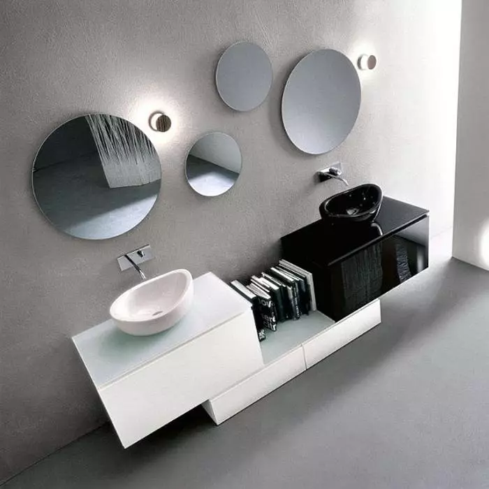 Miroir rond dans la salle de bain: miroirs design dans un cadre en bois, miroirs ronds de couleur noire et autre pour la salle de bain 10427_50