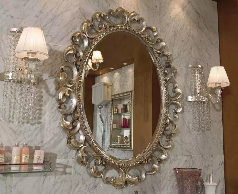 Oval Mirror në banjo: Si të zgjidhni një pasqyrë në një rim ovale? Çfarë duhet t'i kushtoni vëmendje? 10431_14