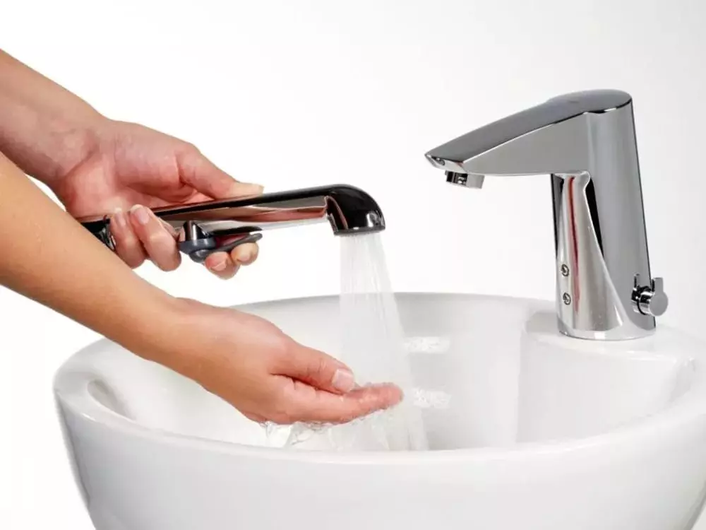 Grohe的衛生淋浴：帶攪拌機和滑板，Bauflow和Baucurve評論，帶軟管和恆溫器的型號 10468_26