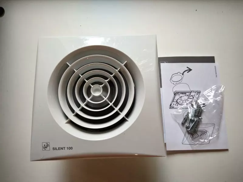 Ventilátor na toaletu: Výfukový ventilátor so spätným ventilom a tichým stropným ventilátorom pre kúpeľne, iné možnosti. Čo je lepšie vybrať si model? 10469_11