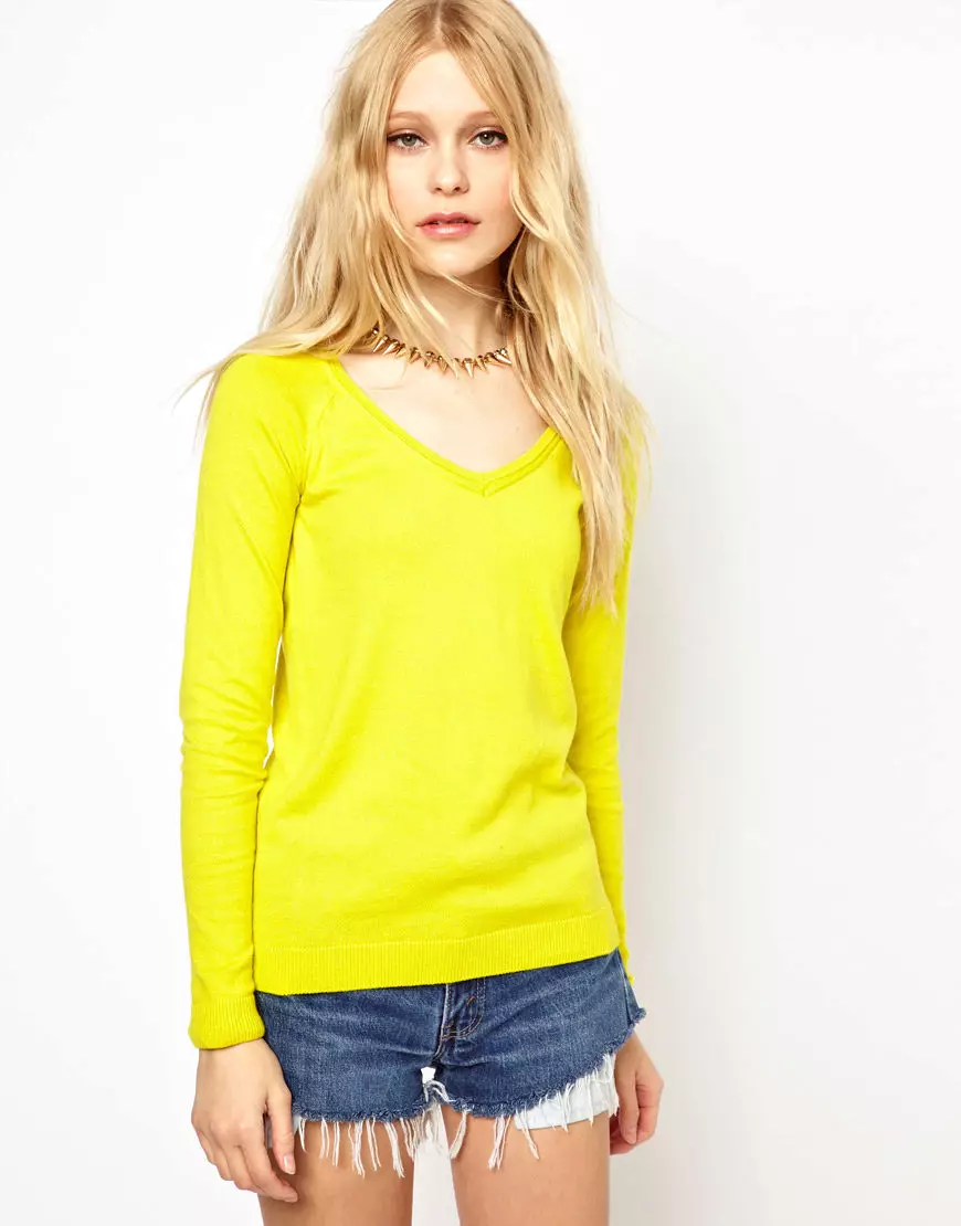 Apa yang perlu memakai sweater kuning (78 foto) 1050_10