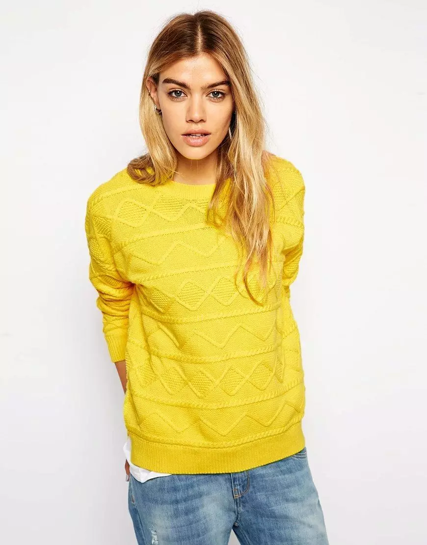 Co nosić żółty sweter (78 zdjęć) 1050_25