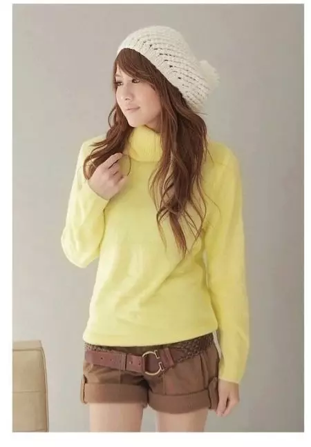 Co nosić żółty sweter (78 zdjęć) 1050_76