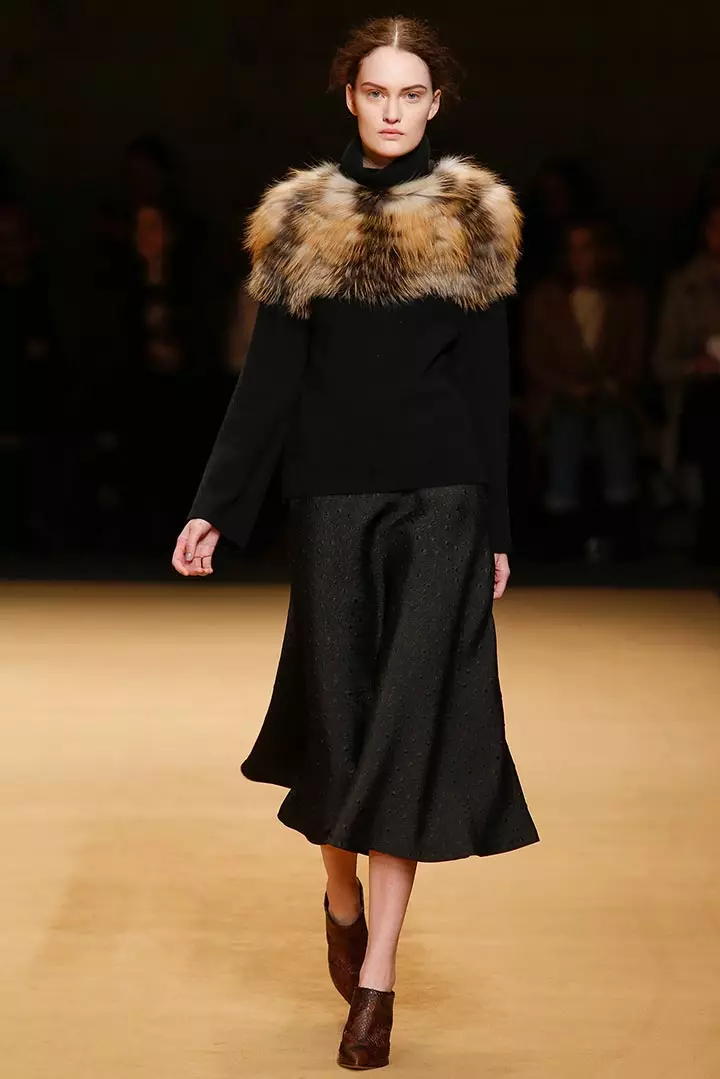 Áo len nữ (192 ảnh): áo len thời trang 2021, trắng, đen, dài, với cổ họng, cashmere, ấm, dệt kim, với bím tóc 1052_101