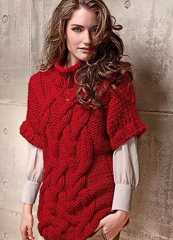 Жіночі светри (192 фото): модні светри 2021, білі, чорні, довгі, з горлом, з кашеміру, теплі, трикотажні, з косами 1052_132