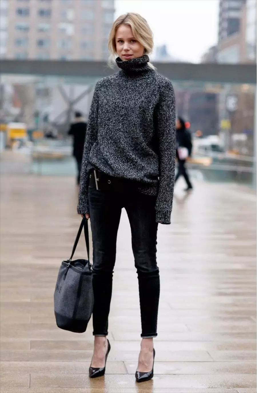Áo len nữ (192 ảnh): áo len thời trang 2021, trắng, đen, dài, với cổ họng, cashmere, ấm, dệt kim, với bím tóc 1052_142