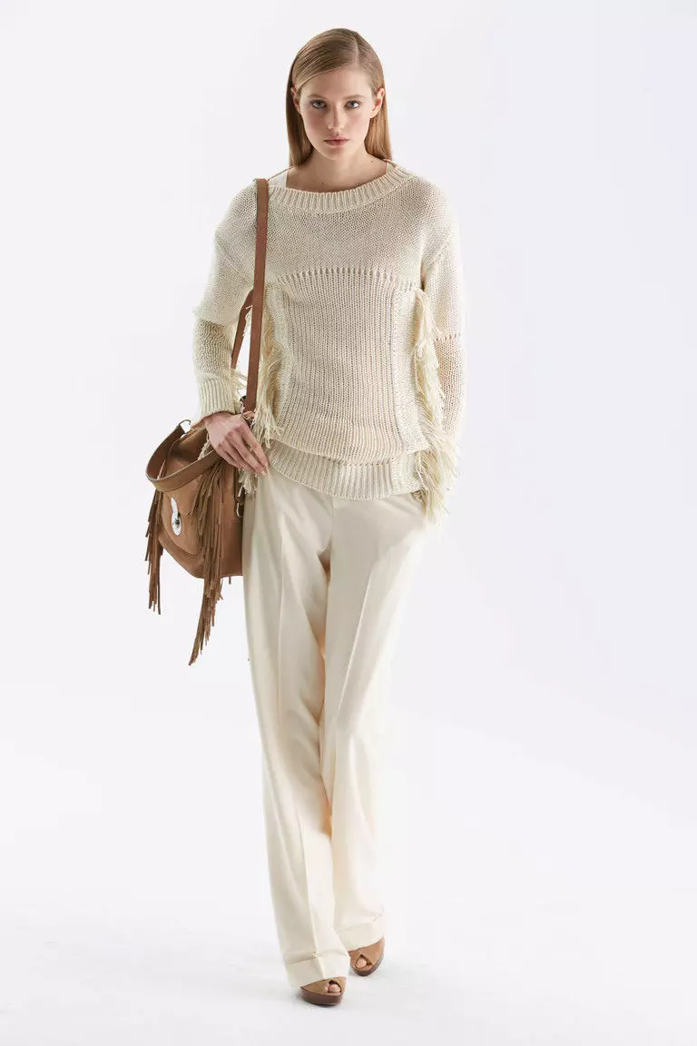 Женски џемпери (192 фотографии): модни џемпери 2021, бело, црно, долго, со грло, кашмир, топло, плетени, со плетенки 1052_169