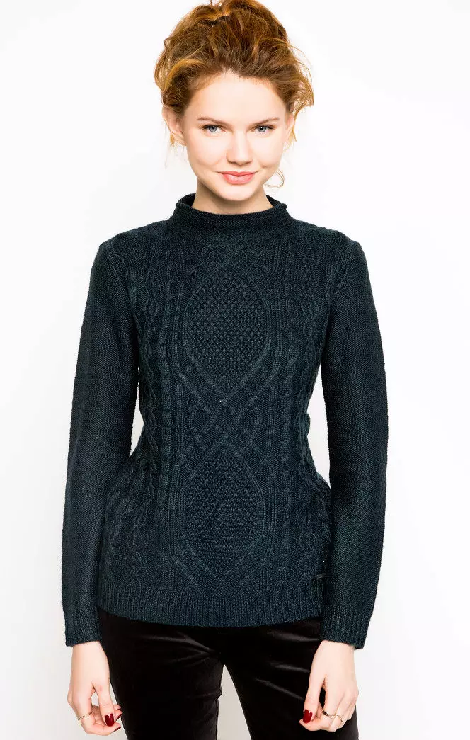 Áo len nữ (192 ảnh): áo len thời trang 2021, trắng, đen, dài, với cổ họng, cashmere, ấm, dệt kim, với bím tóc 1052_179