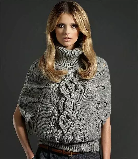 Жіночі светри (192 фото): модні светри 2021, білі, чорні, довгі, з горлом, з кашеміру, теплі, трикотажні, з косами 1052_19