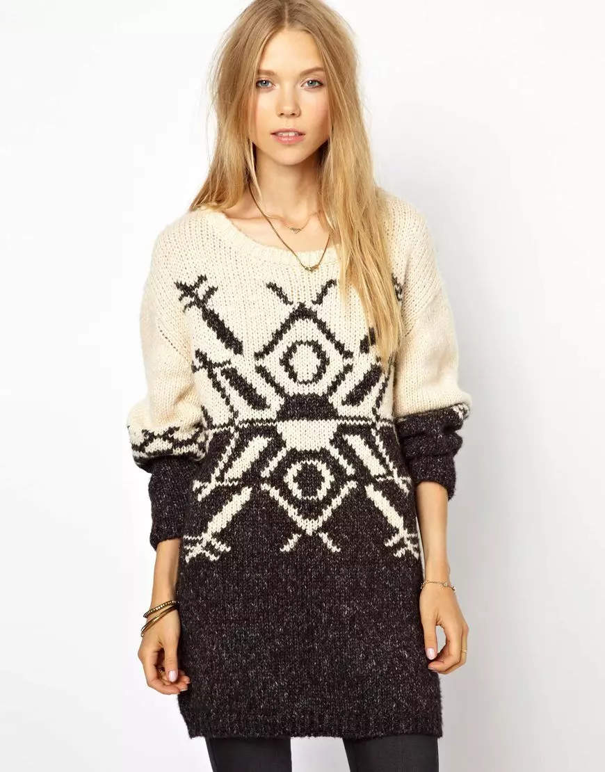 Жіночі светри (192 фото): модні светри 2021, білі, чорні, довгі, з горлом, з кашеміру, теплі, трикотажні, з косами 1052_34