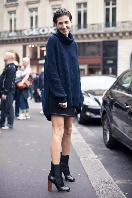 Áo len nữ (192 ảnh): áo len thời trang 2021, trắng, đen, dài, với cổ họng, cashmere, ấm, dệt kim, với bím tóc 1052_37