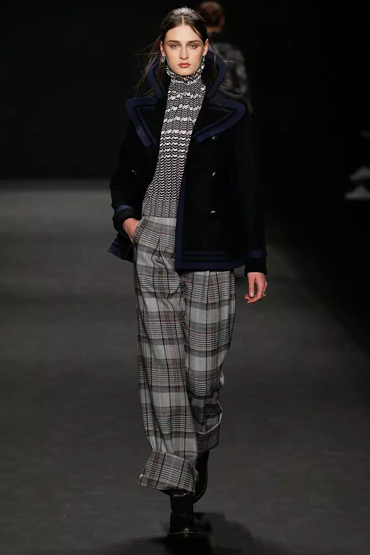 Áo len nữ (192 ảnh): áo len thời trang 2021, trắng, đen, dài, với cổ họng, cashmere, ấm, dệt kim, với bím tóc 1052_65