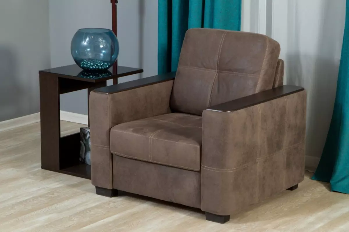 Konstgjord mocka för möbler (23 foton): Fördelar och nackdelar med möbelväv för vädring av en soffa, recensioner 10574_16