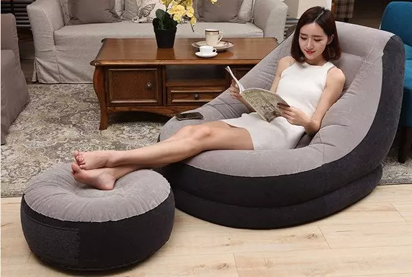 Suede artifisial kanggo perabot (23 foto): kaluwihan lan kekurangan kain perabot kanggo upholsteri saka sofa, ulasan 10574_17