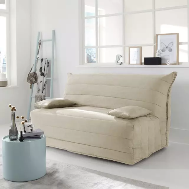 Keunstmjittige suede foar meubels (23 foto's): Foardielen en neidielen en neidielen fan meubelfost foar bekleding fan in sofa, resinsjes 10574_8