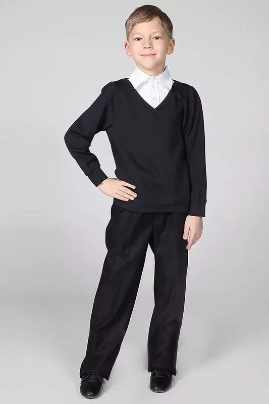 Gyermek pulóver 2021 (48 fotó): Stílusos modellek fiúk és lányok 2 év 1059_11