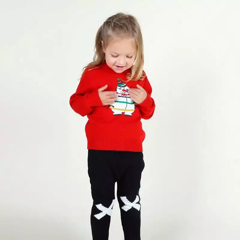 Dječje pulover 2021 (48 fotografija): stilski modeli za dječake i djevojčice od 2 godine 1059_45