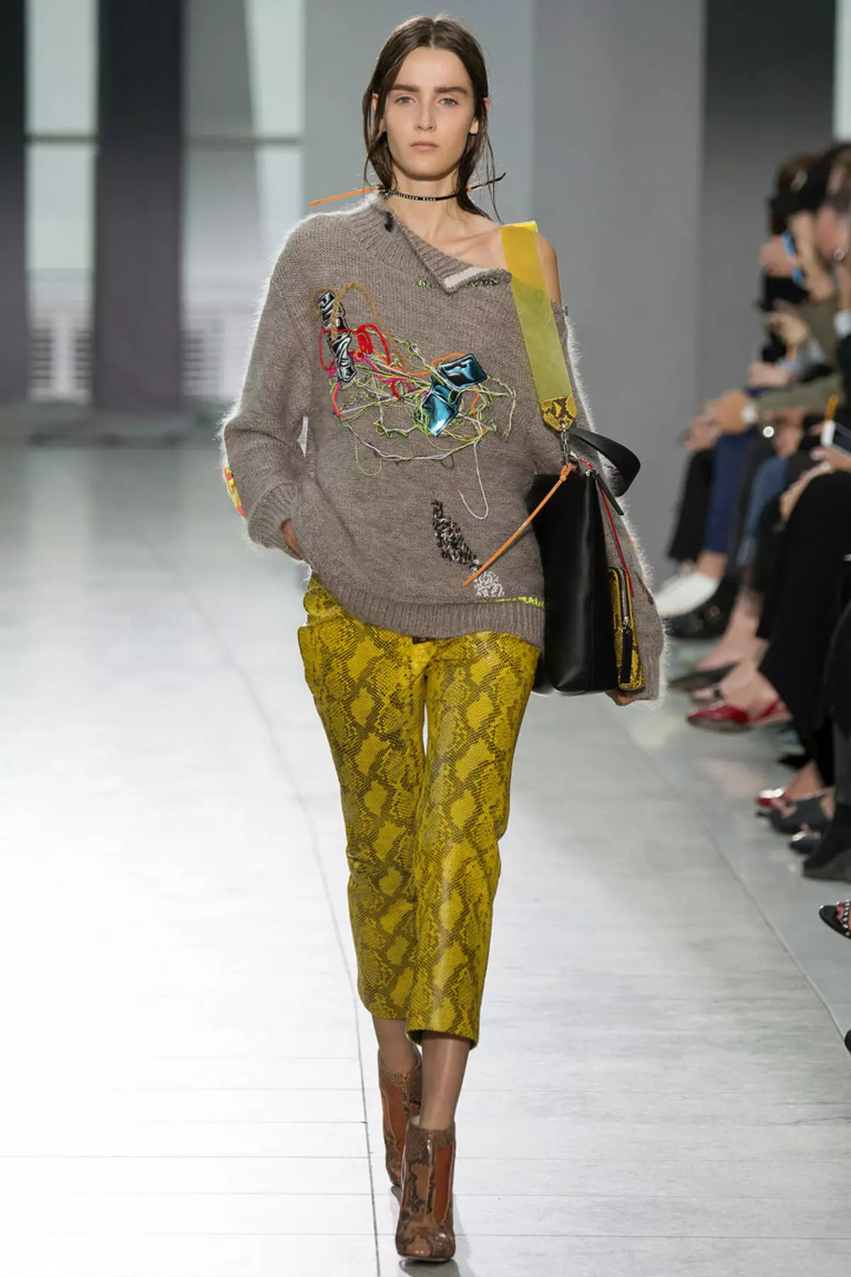 Fashion Pullovers 2021 (sary 183): Modely tena izy, marika malaza, sary marevaka 1060_101