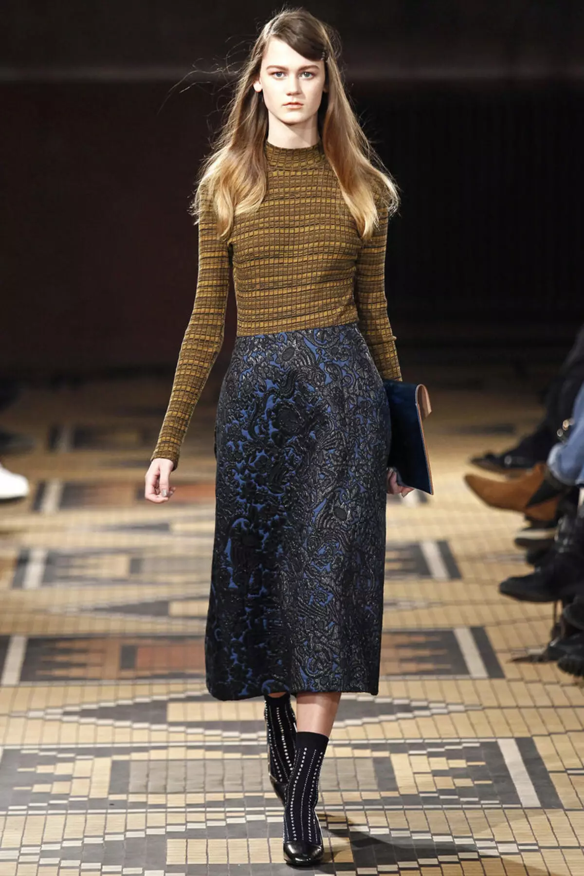 Moda Pullovers 2021 (183 şəkil): Aktual modellər, məşhur markaları, parlaq şəkillər 1060_2