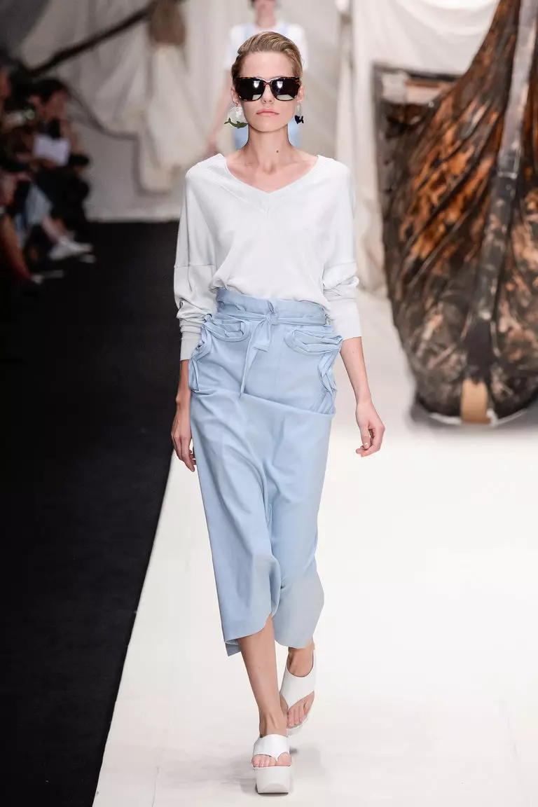 Fesyen Pullovers 2021 (183 Foto): Model Sebenar, Jenama Popular, Imej-imej Cerah 1060_46