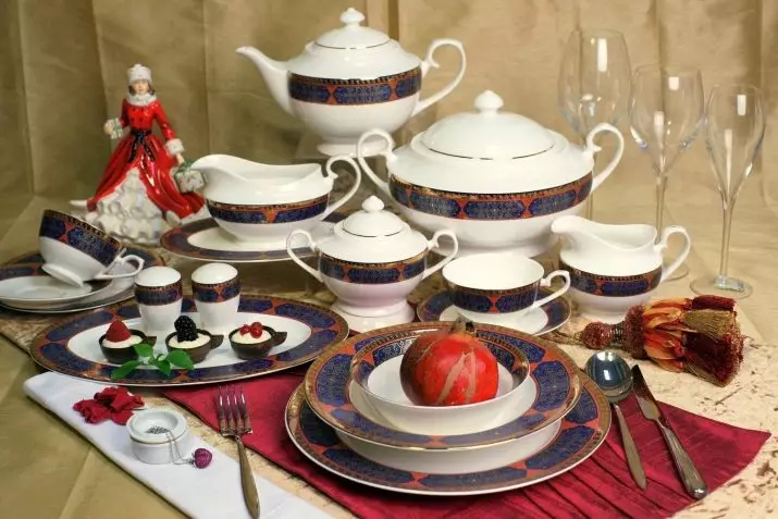 Comedor para 12 persoas: unha visión xeral dos comedores de pratos feitos pola República Checa, Alemaña e outros. Características dos conxuntos de té de China 10700_8