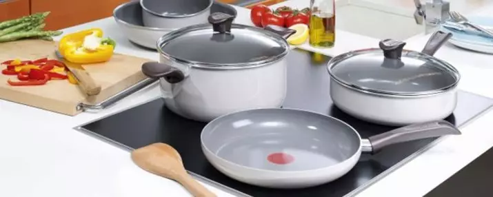 Utensílios de cozinha para lajes de indução: o que é adequado? Como escolher um conjunto para um painel de culinária? Sinais de indução. Classificação de fabricantes 10741_2