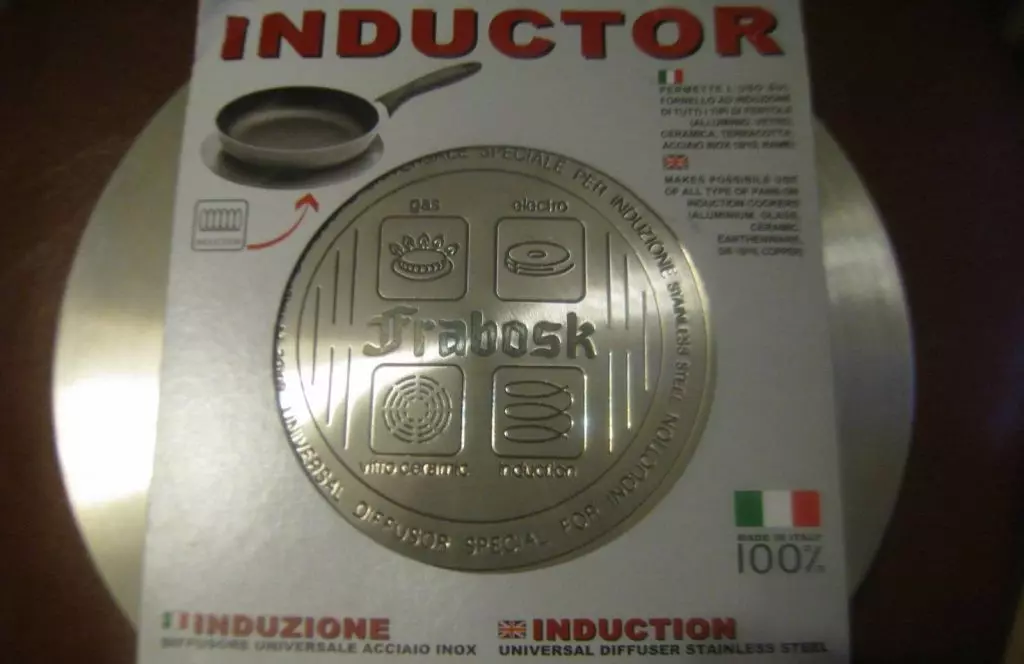 Főződobozok az indukciós lemezekhez: Milyen alkalmas? Hogyan válasszunk ki egy készletet egy főzőpanelhez? Indukciós jelek. Értékelés gyártók 10741_9