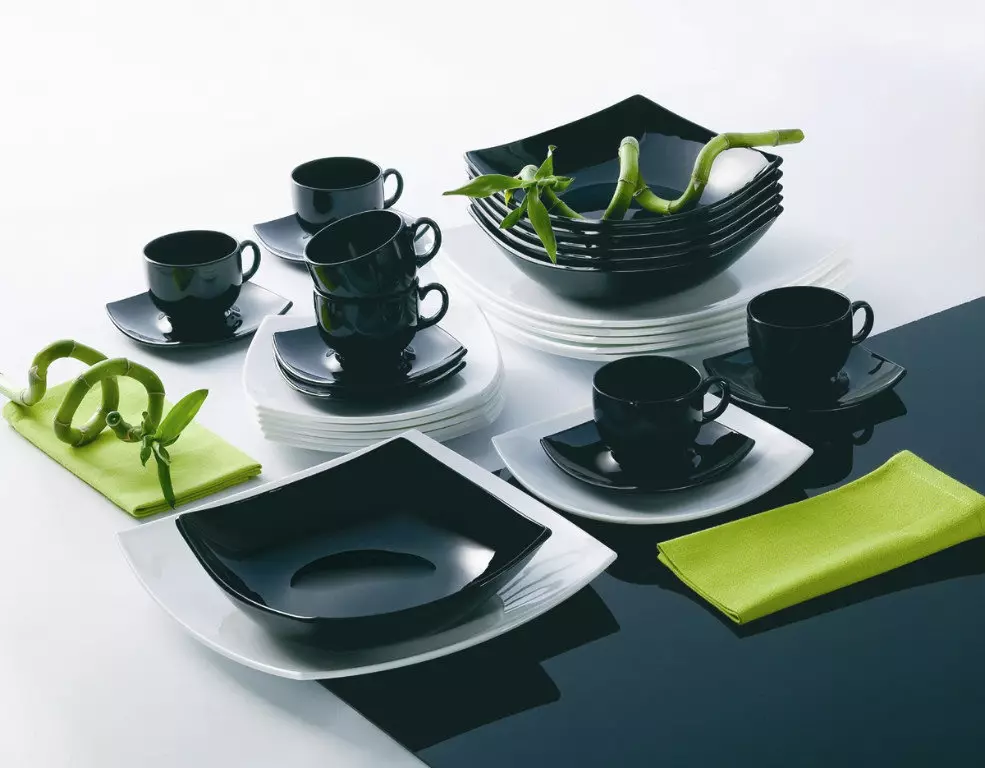 Black and Brown Utensils (15 Photos): Sets of Matte Square Dishes of Black, Other Options 10748_7