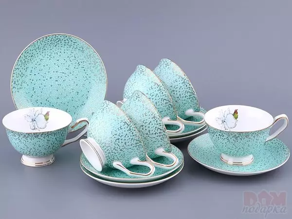 Chinese porselein (51 foto's): ontwikkeling geskiedenis, vintage vase en moderne wit eetgerei met brons. Hoe om ware porselein te onderskei van valse? 10756_36
